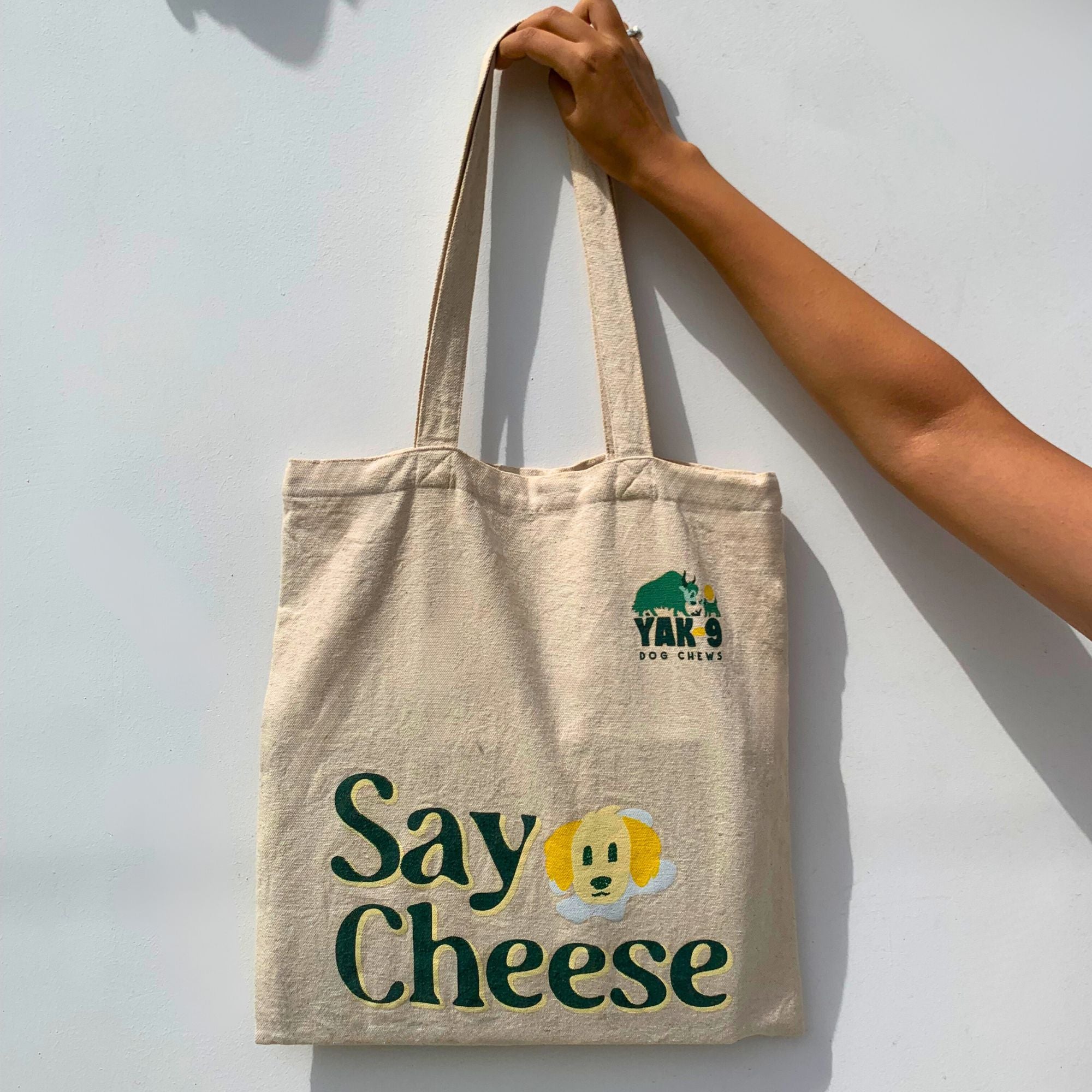 ヨギーギフード Durable Yak9 Tote Bag - SAY CHEESE | Yak9 Chews
